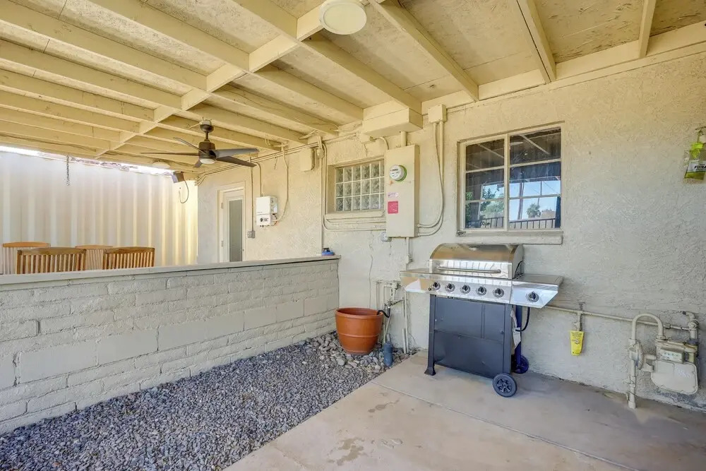 Private Pool & Patio! Home 8 Mi to Dtwn Phoenix