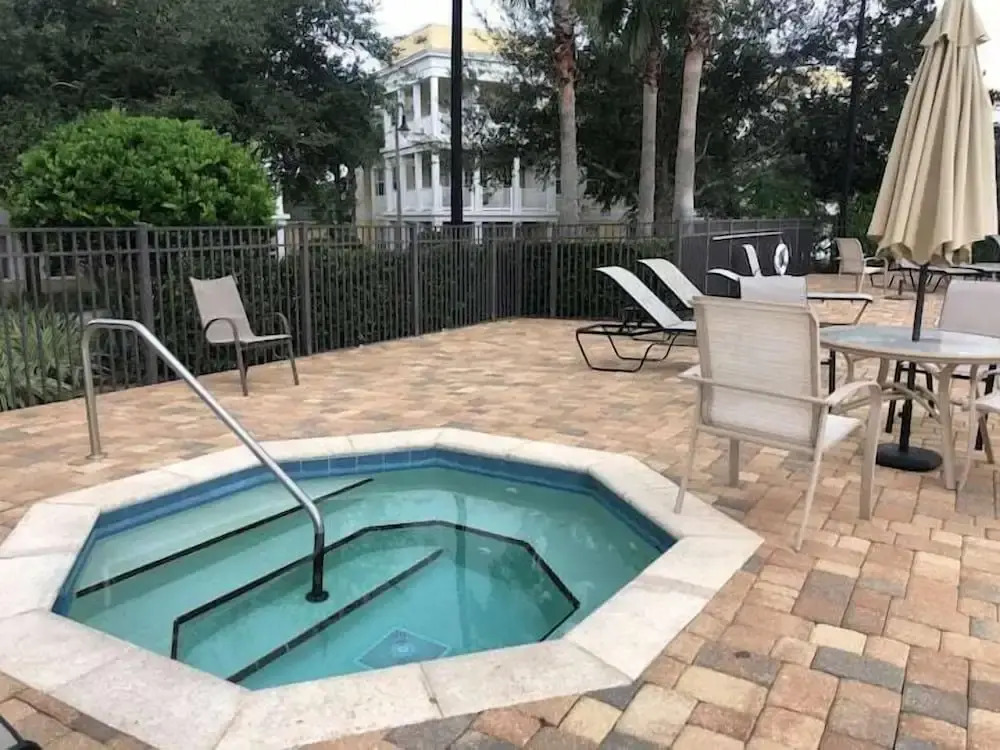 7521 MD - Reunion - Fantastic 3Bd Condo