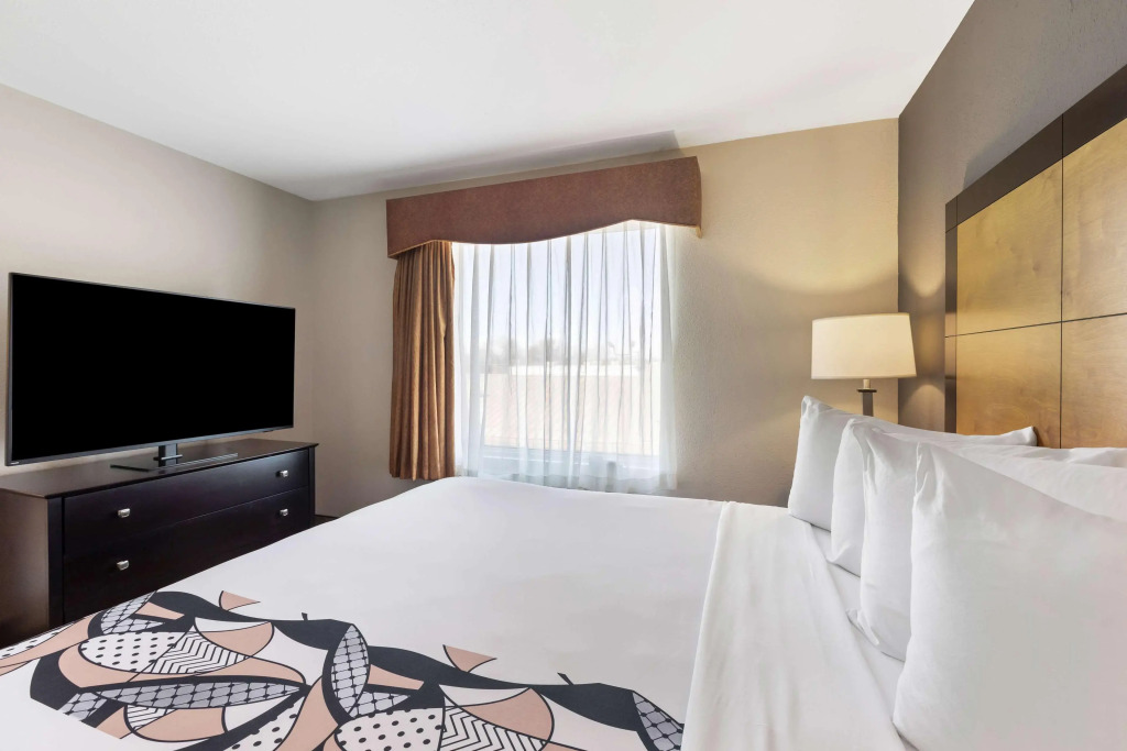 Best Western Inn & Suites - Midway Airport