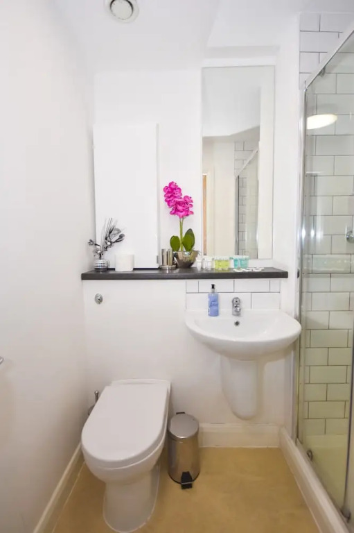 Lovely Modern Studio Apartment in Liverpool City