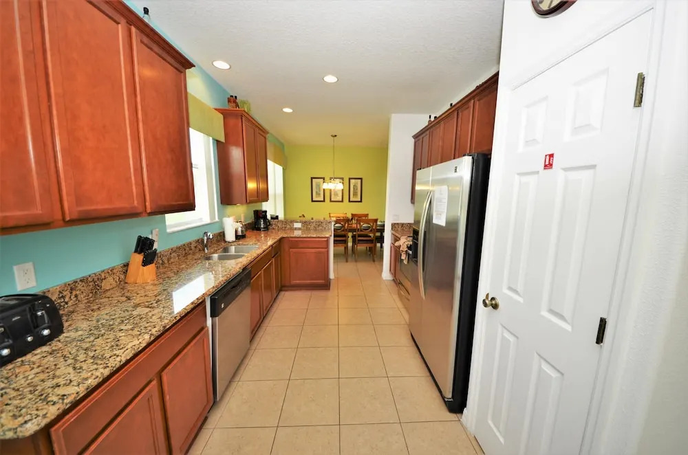 Crystal Cove 4718