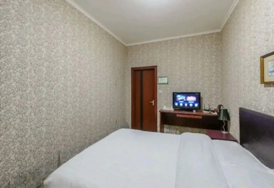 Furong Mingdi Hotel (Airport Yingbin Road Branch)
