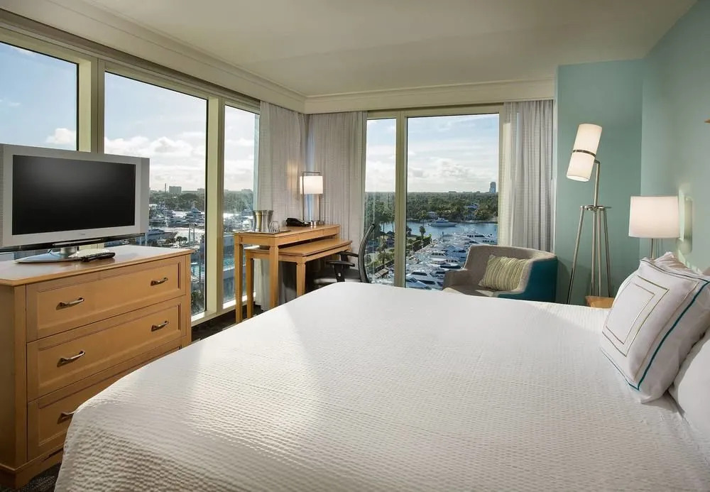Courtyard by Marriott Oceanside Fort Lauderdale Beach