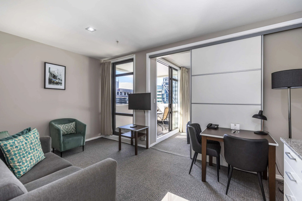 Quest on Queen Serviced Apartments