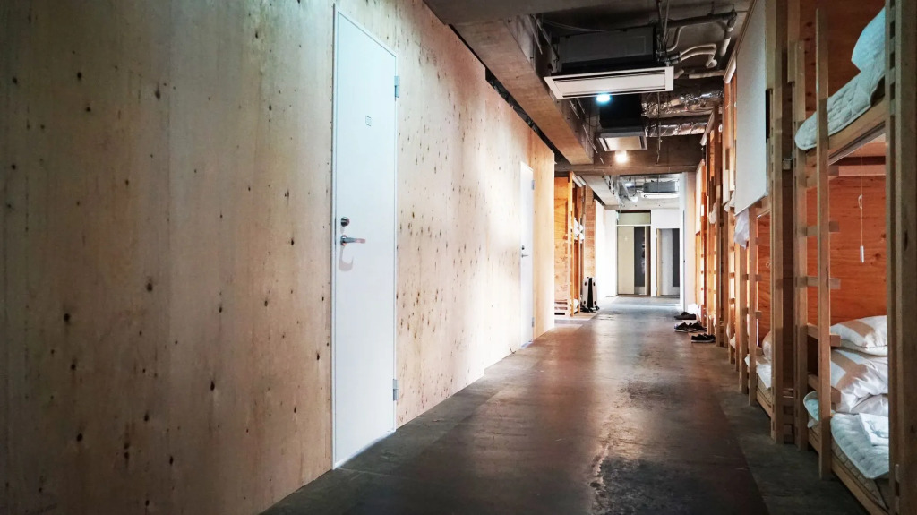 ARTnSHELTER - Hostel