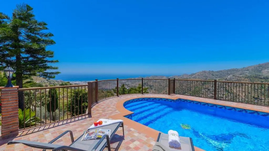Villa Urdiales I Torrox by Ruralidays