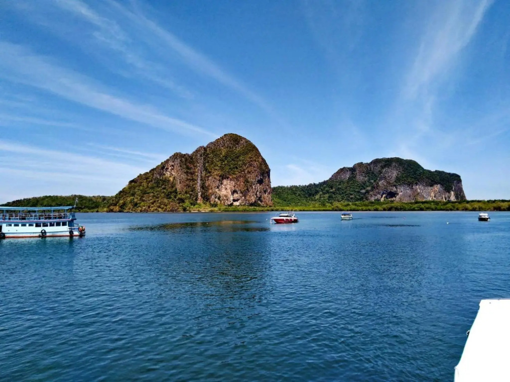 Lay Trang Resort