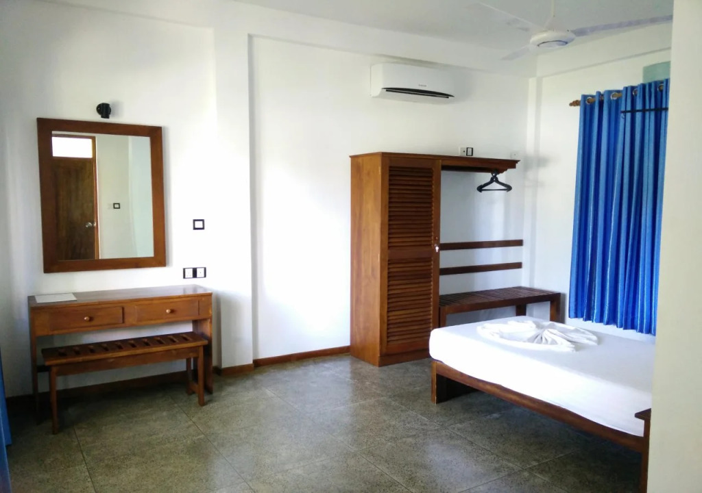 Blue Turtle Hotel