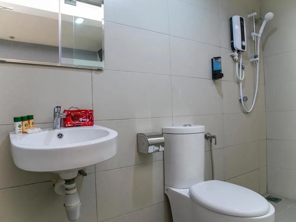 OYO 170 Dejaya Hotel