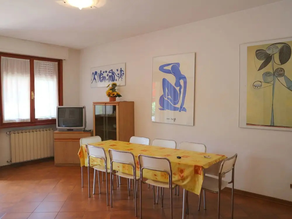 Cozy Appartment In Marina Di Massa Just 500M From The Sea And From The Beach