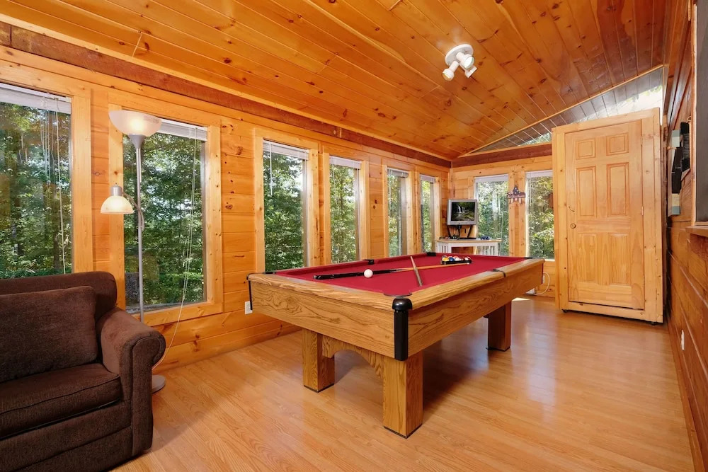 Ultimate Seclusion 1 Bedroom 2 Bathrooms Cabin