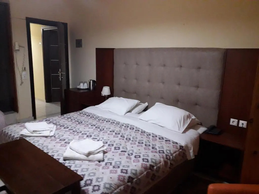 Parthenon Hotel