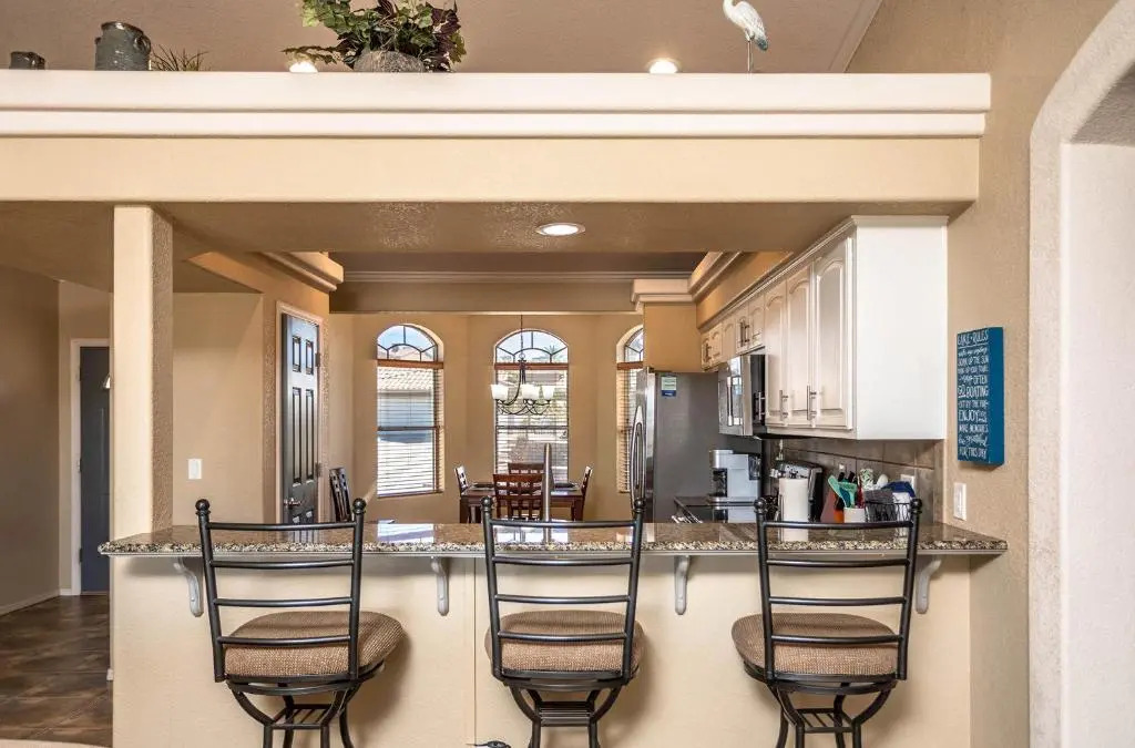 Cozy Lake Retreat Games, Pool Table