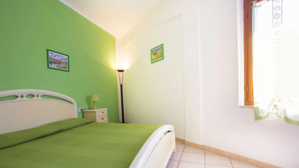 Apartment 4 Fetovaia, just 300 meters from the beach with parking space-FETOVAIA BILO 4