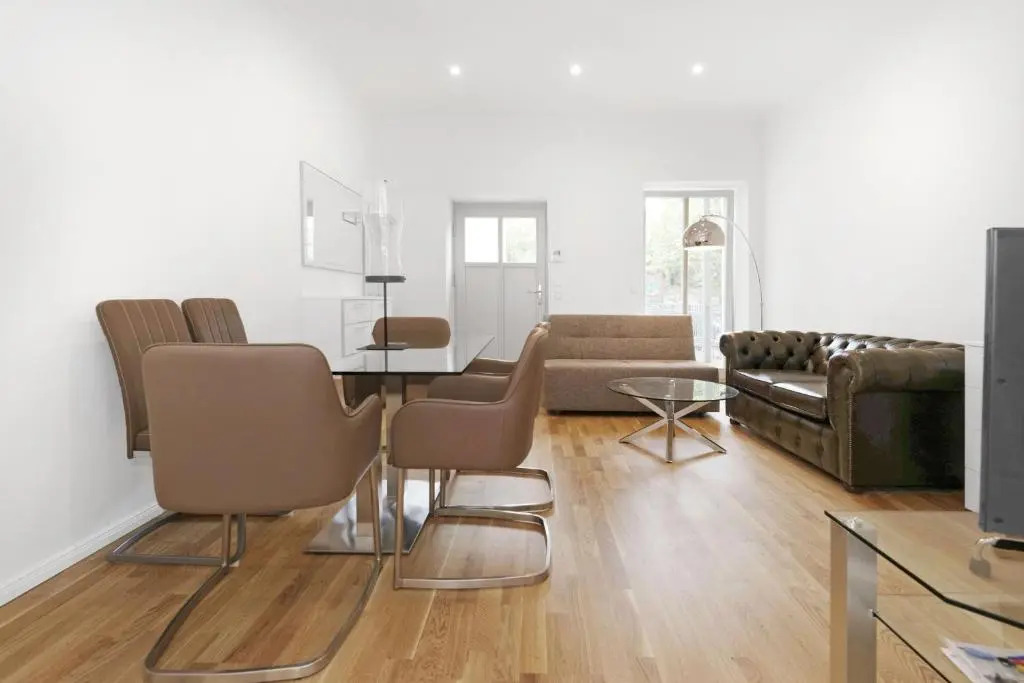 LUXURY Maisonette Duplex 2 floors,2 full bath Mitte City Center