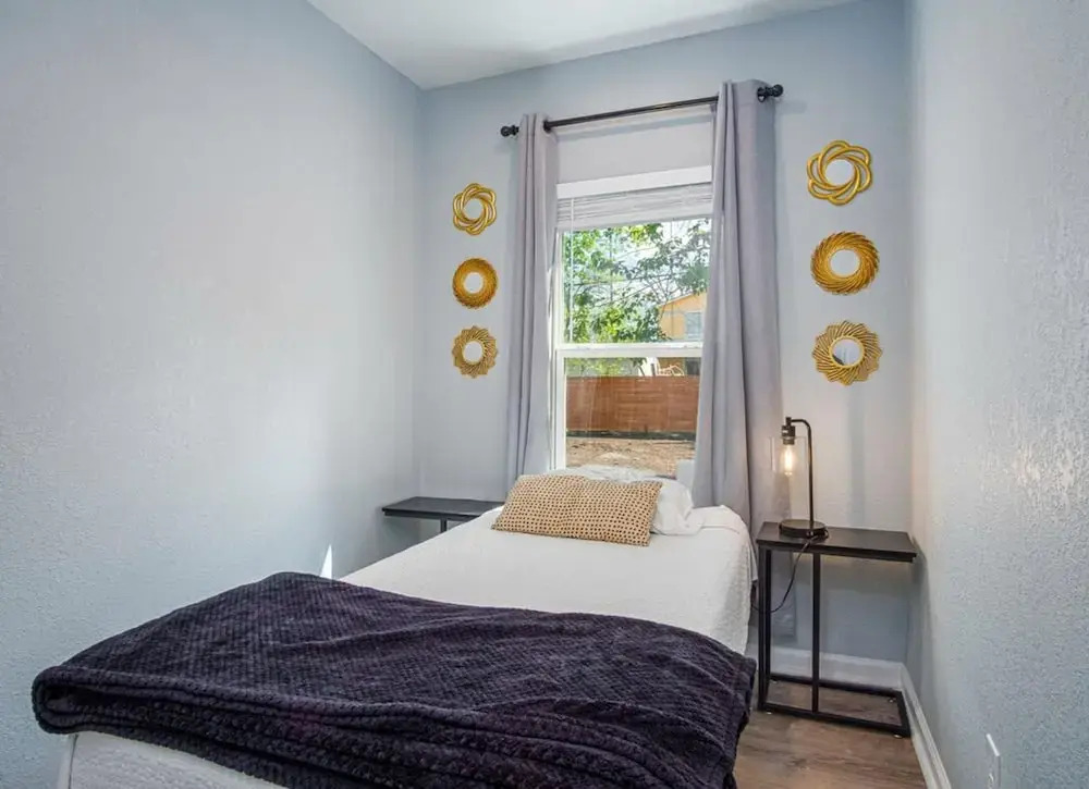 Charming 3br/1ba Close to Vibrant Downtown