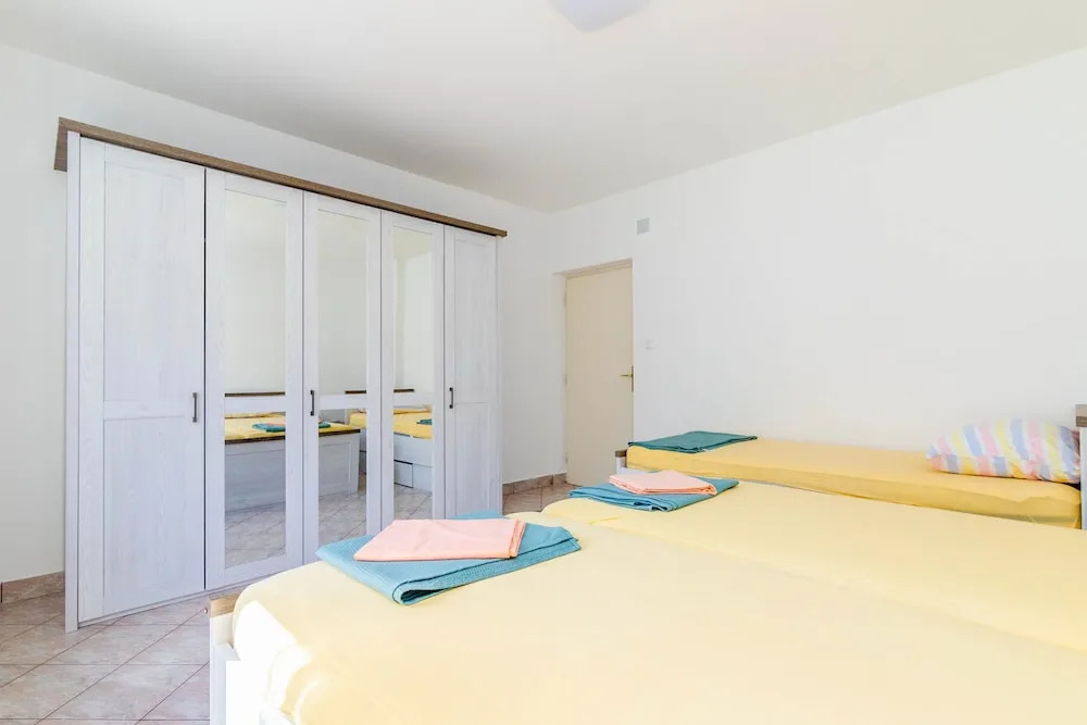 Apartment Lea