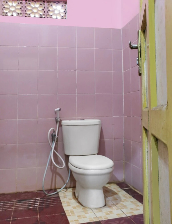 OYO 90316 Hotel Candri Pelaihari