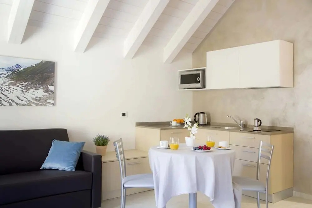 Domus Residence