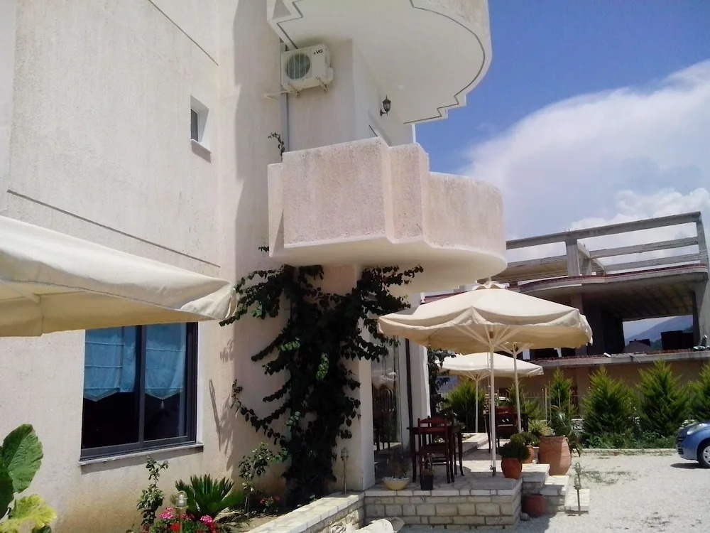 Hotel Belle Vue