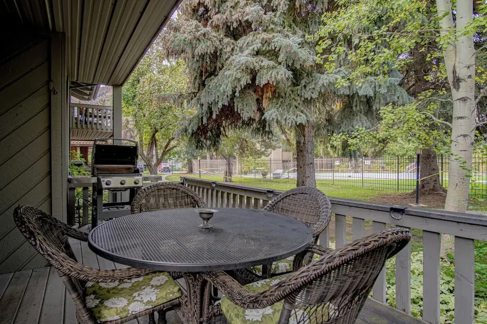 Sv155 - Walk to Lifts & Town - Hot Tub & Pool