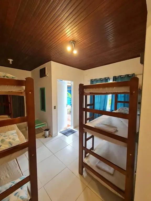 Hostel 4 Elementos - 200 metros da Praia de Pernambuco e do Mar Casado