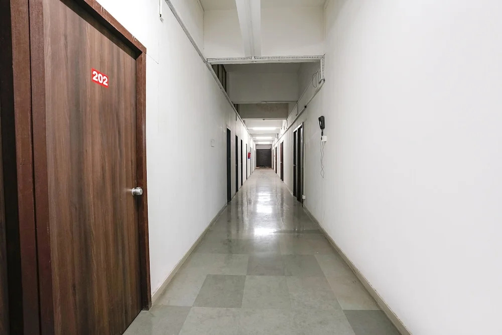 Fabhotel Saubhagya Elite
