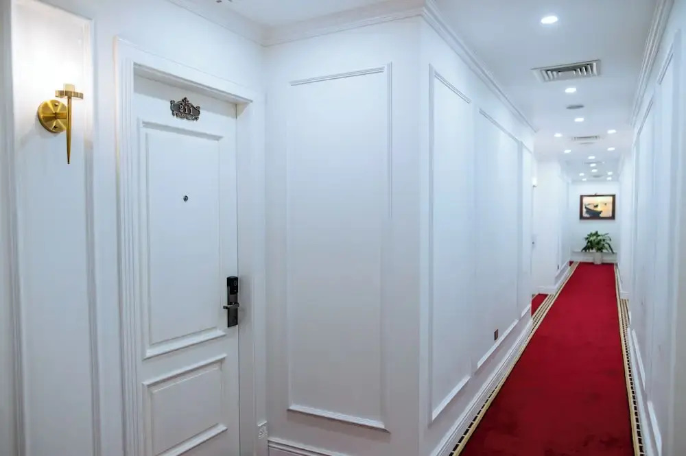 Ruby Queen Hotel