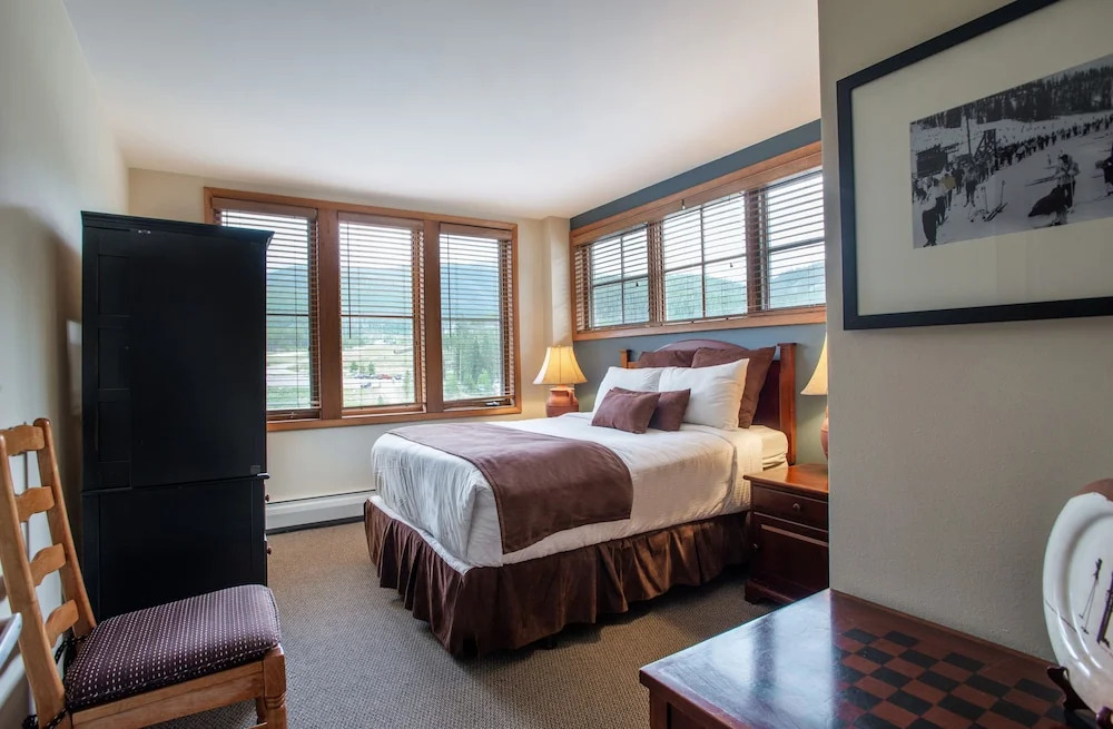 Zephyr Mountain Lodge, Condo | 2 bedroom Continental Divide Views (Select Rated Condo 2608)