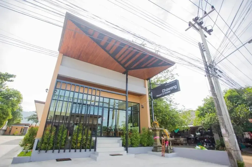 3 TIGERS Resort & Hostel