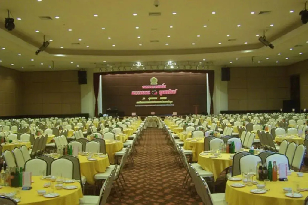 Grand Mandarin Betong Hotel
