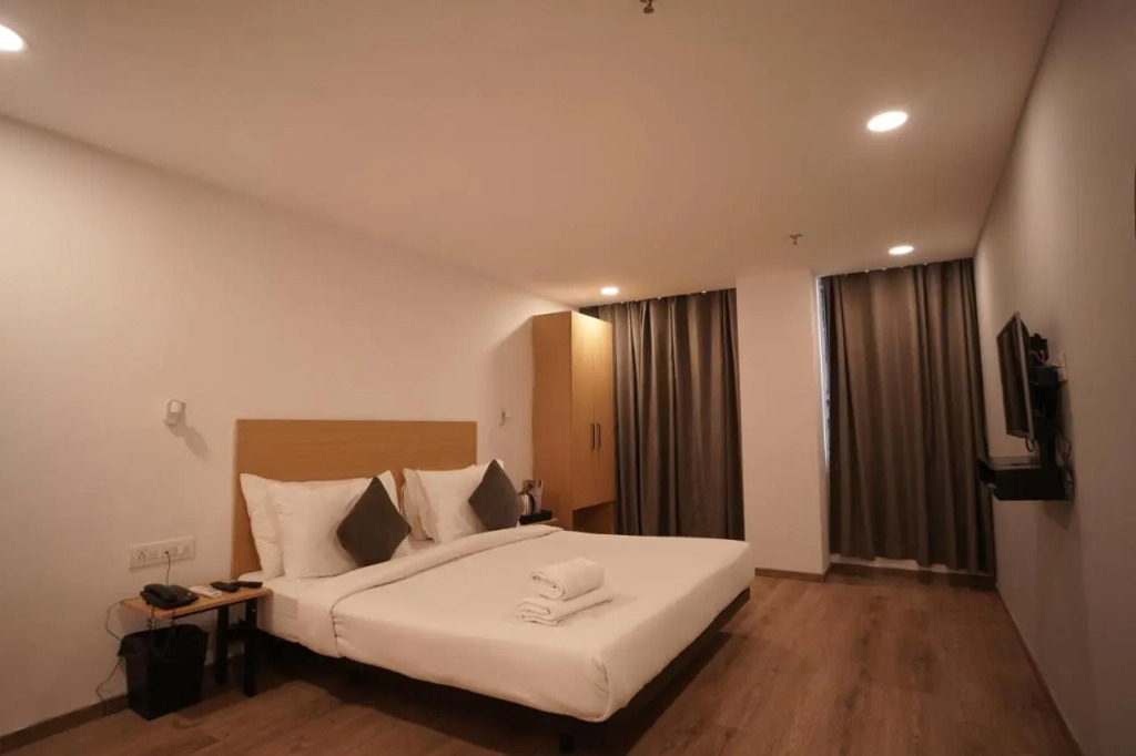 Hotel Sunflare