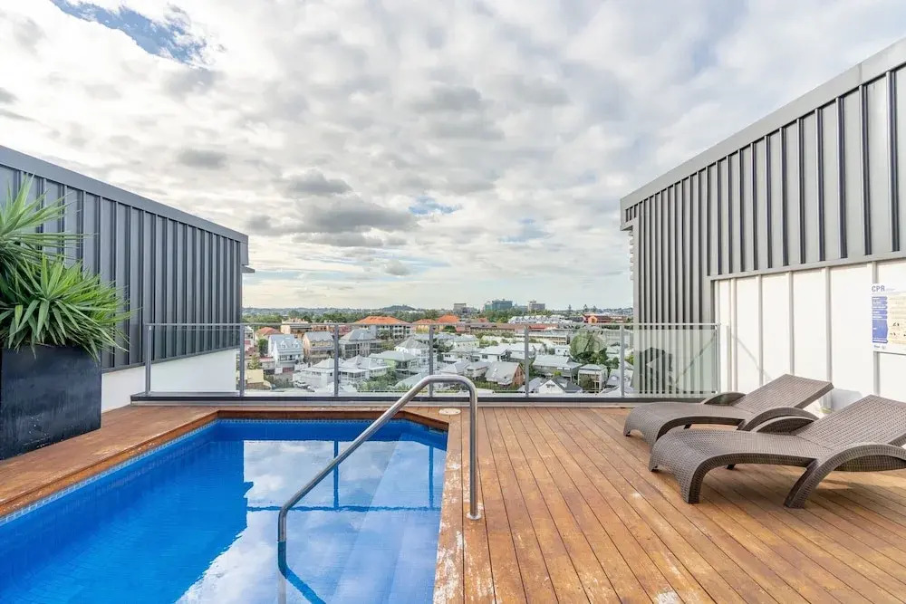 Best Location 2-bed With Gym, Pool 7-min From CBD