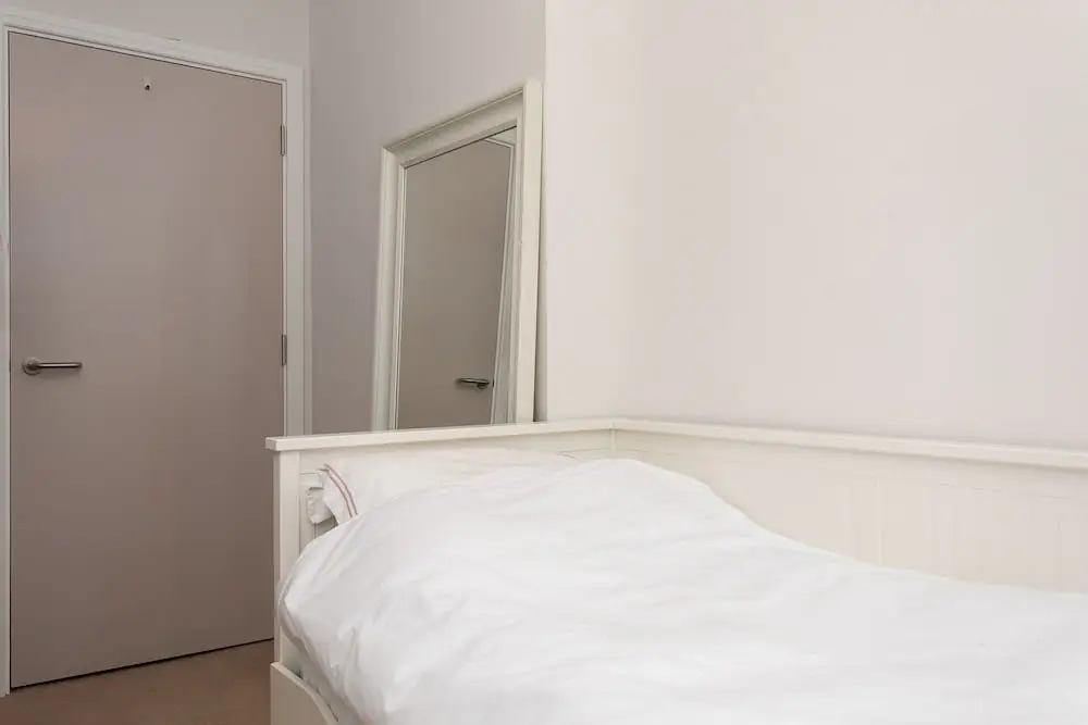 2 Bedroom East London Flat