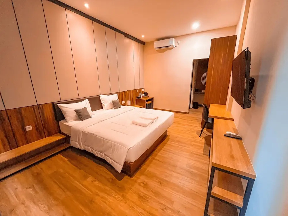 M-LIVIN Hotel