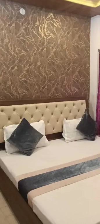 National Banaras Inn City View & Balcony