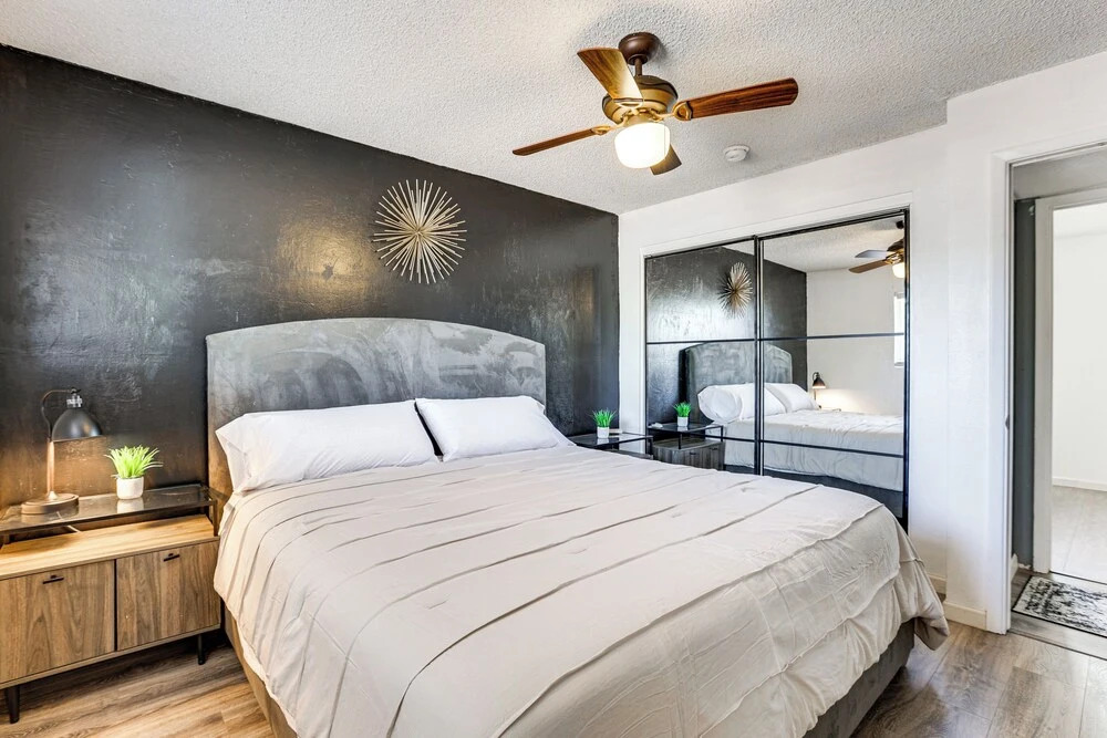 Modern Phoenix Home w/ Pool - 13 Mi to Downtown!