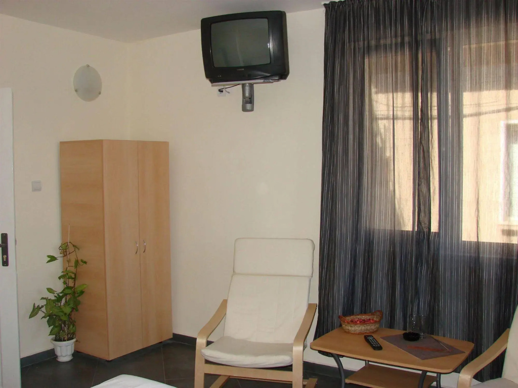 Avel Guest House