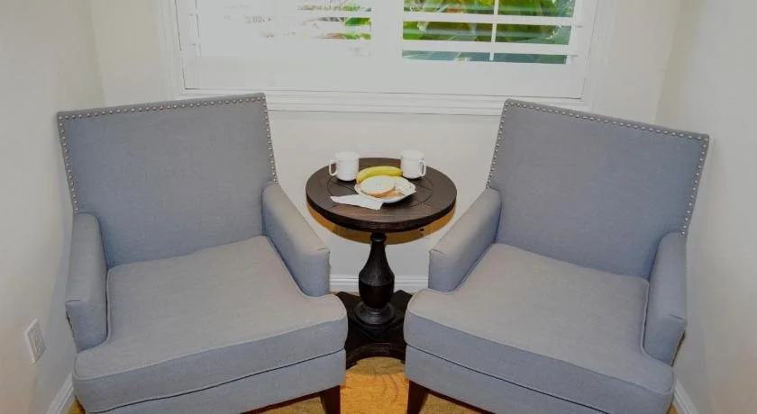 Saratoga Oaks Lodge