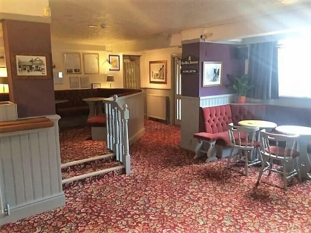 Ferns Farm Hotel & Palms Leisure Club