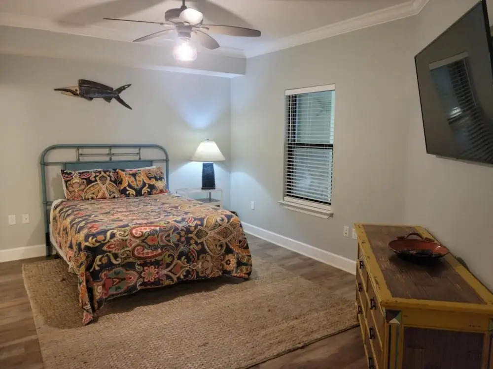 Phoenix On The Bay I 1226 by Gold Star Vacation Rentals