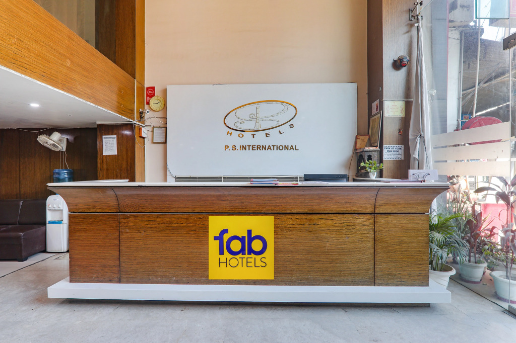 FabHotel MJ International