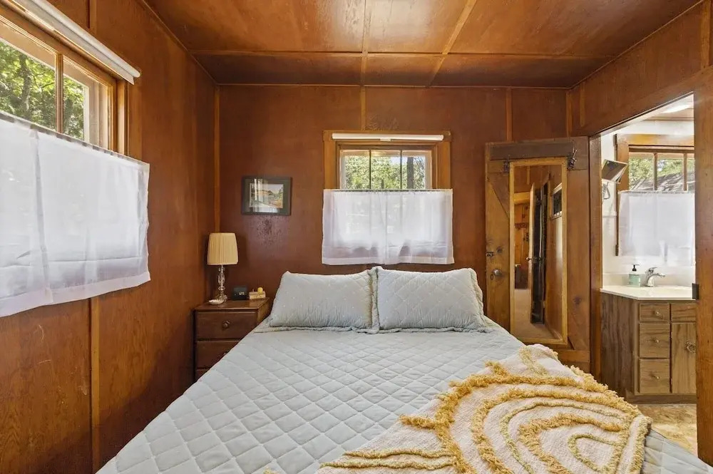 The Nest 4 Bedroom Cabin by Redawning