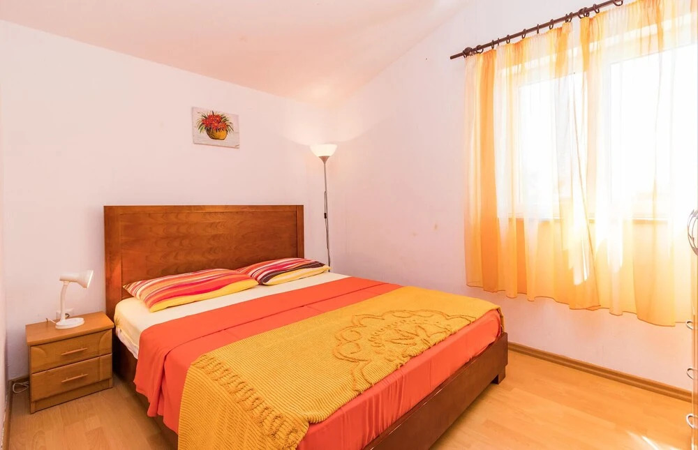 Nice Home in Pomer With Wifi and 3 Bedrooms