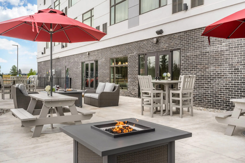 Cambria Hotel Spokane Airport