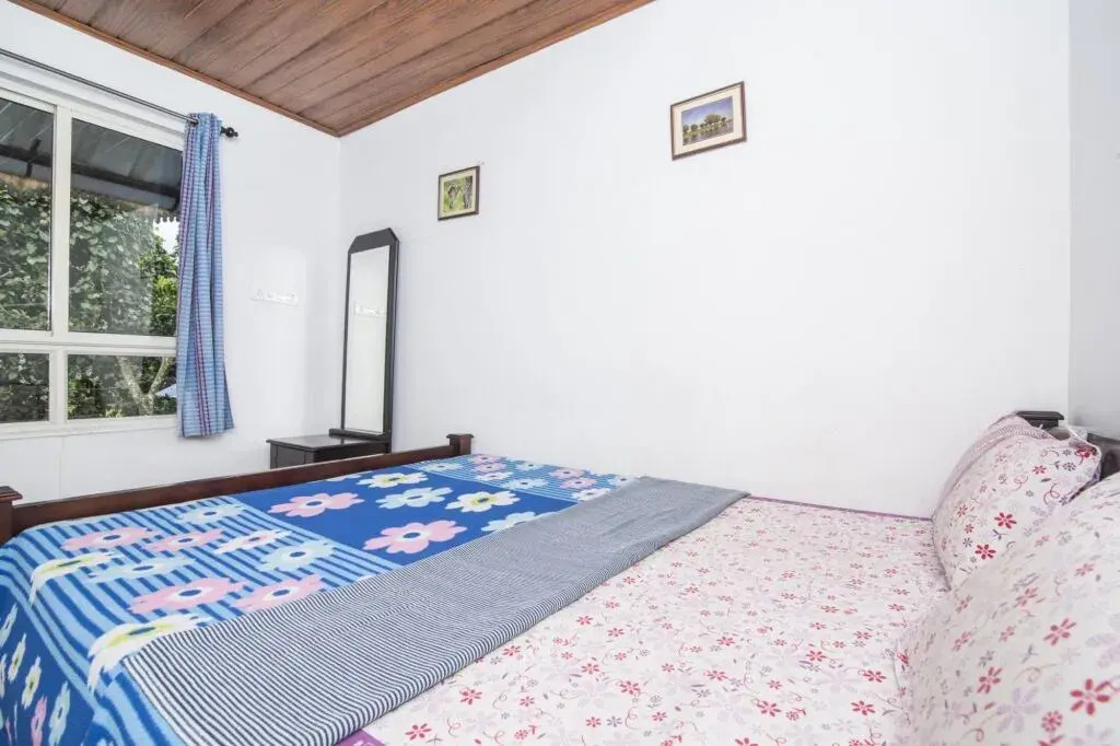 2 BR Cottage in Anachal, Munnar, by GuestHouser (F7D0)