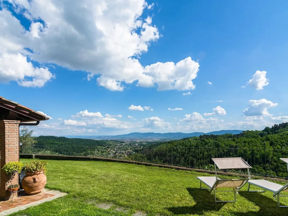 Beautiful Home in Lizzanello