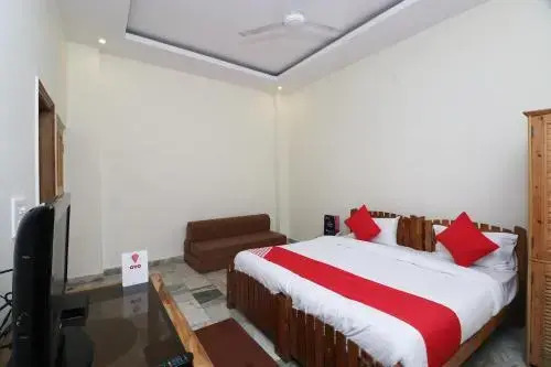 Sound Sleep Annex By OYO Rooms