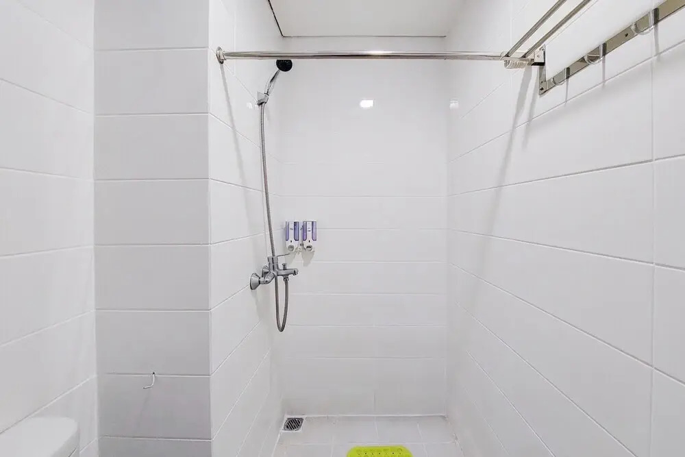 Luxury Studio Apartment at Urban Heights Residences by DR Rooms