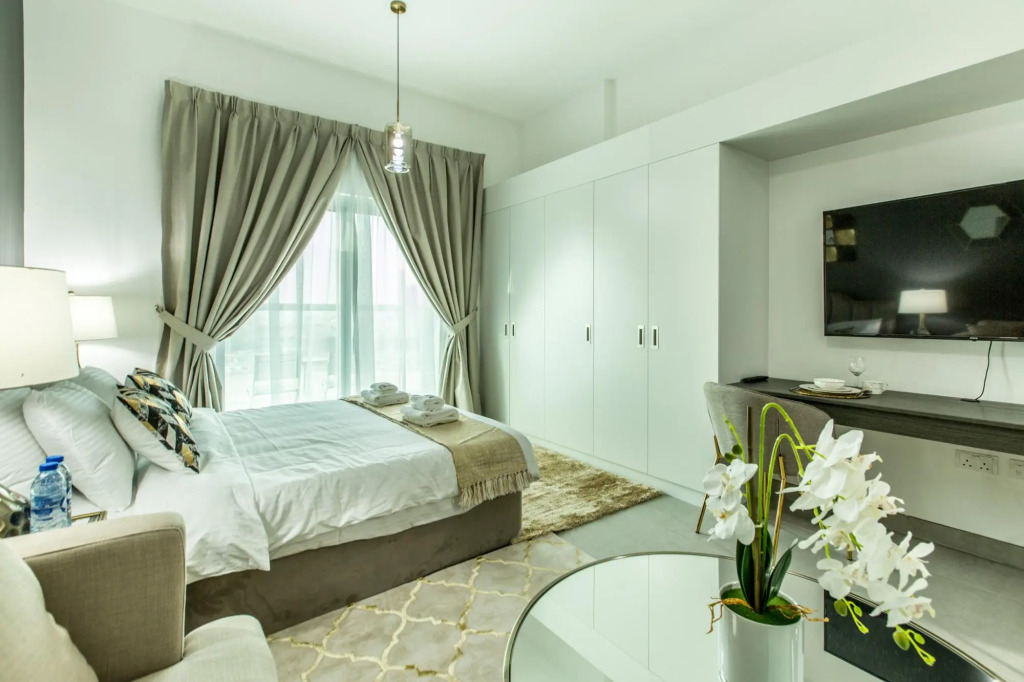 Al Barsha South - Bella Rose 711